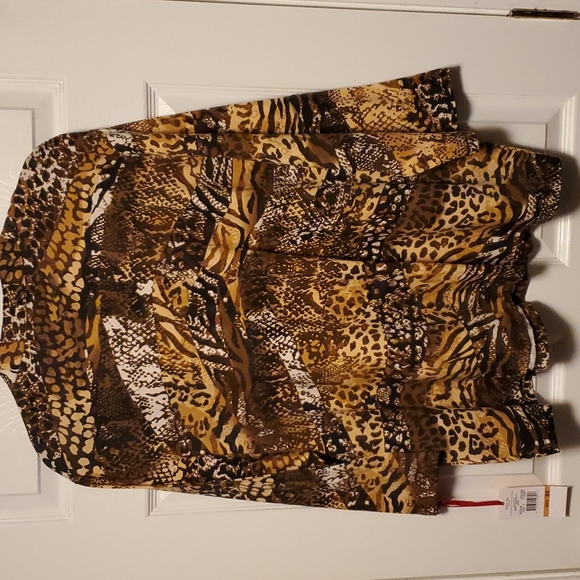Ruby Rd. Animal Print Top - Picture 5 of 7